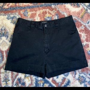 Lee brand black high waisted shorts in great condition no flaws